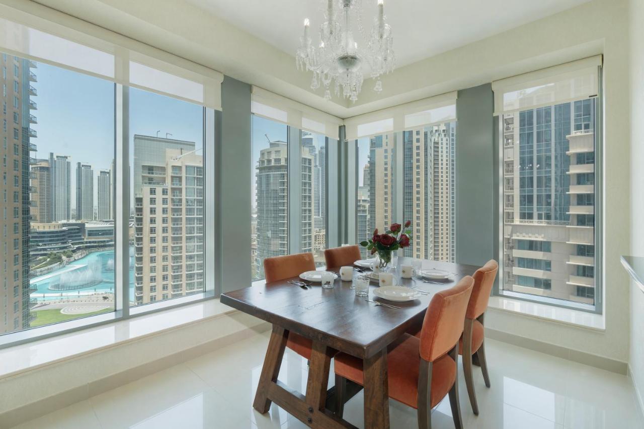 Downtown Dubai, Luxury 2 Bed 2 Bath Apartment - Pool, Gym, Aircon, Parking - Views Of The Dubai Fountain & Burj Khalifa Esterno foto