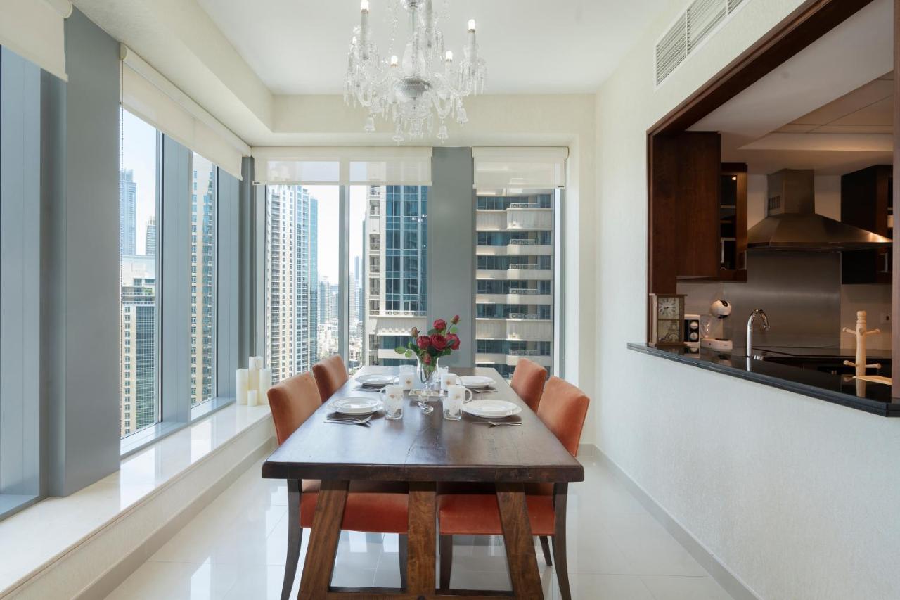 Downtown Dubai, Luxury 2 Bed 2 Bath Apartment - Pool, Gym, Aircon, Parking - Views Of The Dubai Fountain & Burj Khalifa Esterno foto