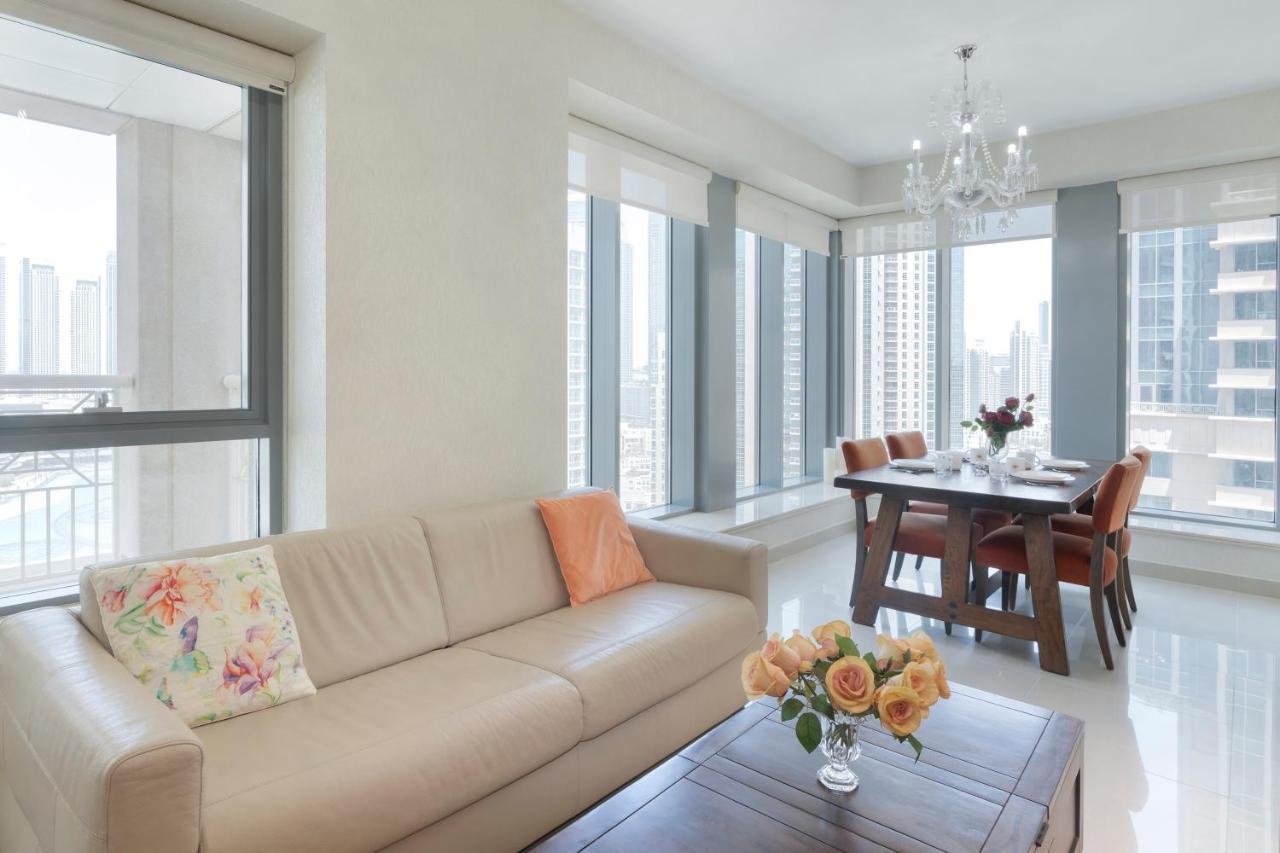 Downtown Dubai, Luxury 2 Bed 2 Bath Apartment - Pool, Gym, Aircon, Parking - Views Of The Dubai Fountain & Burj Khalifa Esterno foto